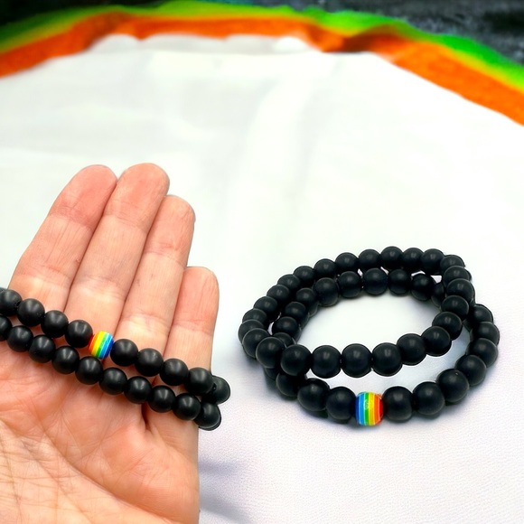 UNISEX set of two bracelets rainbow bead black stretch BRAND-NEW - Picture 1 of 2
